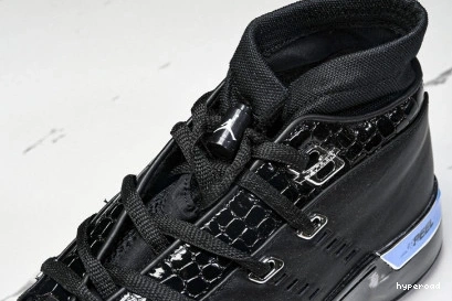 Hyperoad Chrome 17 Jordan Black Air OG Low 1020